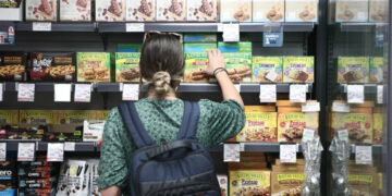 Πληθωρισμός: Καλοκαιρινή ακρίβεια σε αναμονή φθινοπωρινού ράλι