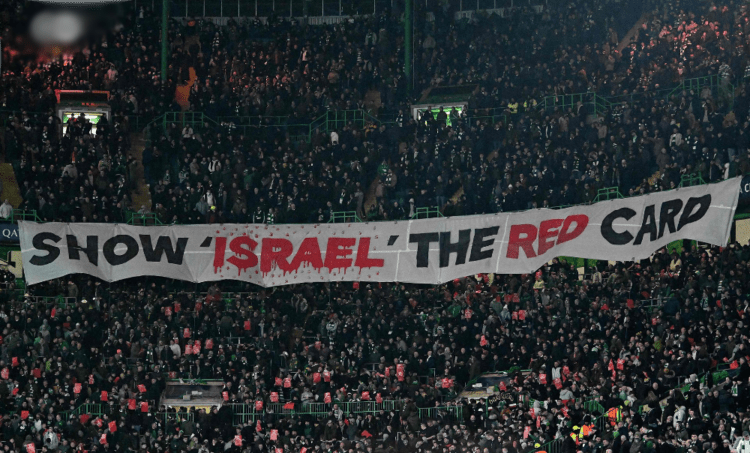 Μαύρο, κόκκινο και πράσινο! (Αριστερό Εξτρέμ 2/8)