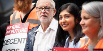 Βρετανία: Αρχή του τέλους των Εργατικών,  συνέχεια των αυταπατών