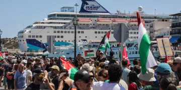 Κομμουνιστική Απελευθέρωση-νΚΑ: Συνεχίζουμε-ανεπιθύμητοι οι γενοκτόνοι στις 13/8 στον Βόλο, στις 14/8 στον Πειραιά!