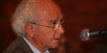 Ευτύχης Μπιτσάκης: Οι επιστήμες θεμέλιο του υλισμού