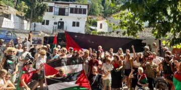 Εκατοντάδες δράσεις αλληλεγγύης υπέρ της Παλαιστίνης, κατά της γενοκτονίας σε όλη την Ελλάδα από άκρη σε άκρη (φωτό-βίντεο)