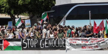 ΚΚΕ: Κόντρα στον λαό που διαδηλώνει, με πρόσχημα «τον λαό του Ισραήλ»