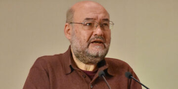 Αποχαιρετισμός στον Τέλη Γιαννακό