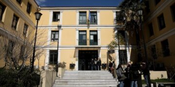 Η δίκη των Παλαιστίνιων, οι απειλές στη δικηγόρο τους και η ασυδοσία των σιωνιστών στη χώρα μας