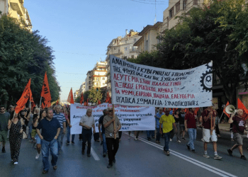 Κίνημα ρήξης κι ανατροπής ή «Μητσοτάκης έως το 2027»;