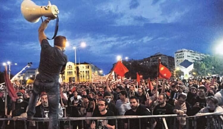 ΔΕΘ 2025: Όλες/οι στην ταξική συγκέντρωση, Καμάρα, 6/9 – Κάλεσμα της Κομμουνιστικής Απελευθέρωσης