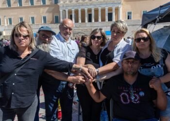 Έγκλημα Τεμπών: Συγκάλυψης συνέχεια με «τρύπια» fast track δικογραφία
