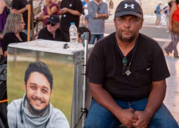 Δεκάδες σωματεία καλούν στο Σύνταγμα στις 21/9, 6.30 μ.μ., σε στήριξη στον απεργό πείνας Πάνο Ρούτσι – Κάλεσμα και συγγενών