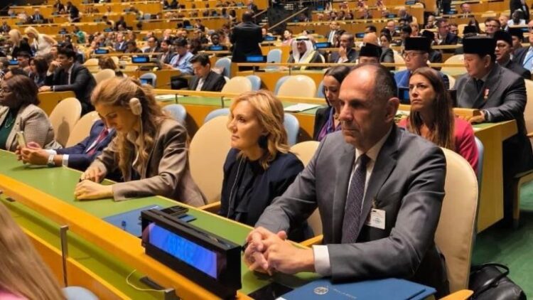 Ο Γεραπετρίτης «νίπτει τα χείρας του» για τη γενοκτονία στη Γάζα