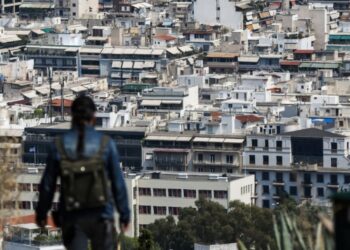 «Κοινωνική αντιπαροχή» υπέρ των κατασκευαστικών