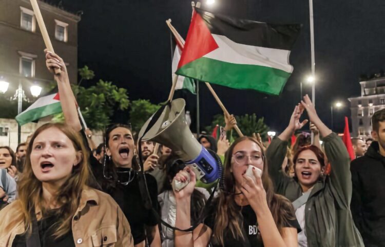 Κωνσταντίνα Γκόντρα: Καμία αναμονή, να μπλοκάρουμε απεργιακά τα πάντα