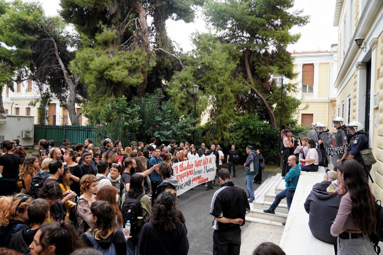 Μυρτώ Κωστόγιαννη: Ανήμπορη η καταστολή μπροστά στη λαϊκή οργή