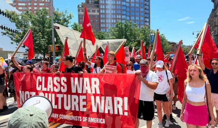 Η «άλλη Αμερική»  που αντιστέκεται στον σκοταδισμό  και την εκμετάλλευση