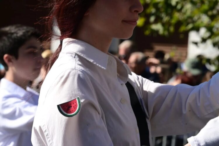 H 14χρονη αλληλέγγυα μαθήτρια: «’Οχι» απέναντι σε κάθε βία και αδικία 