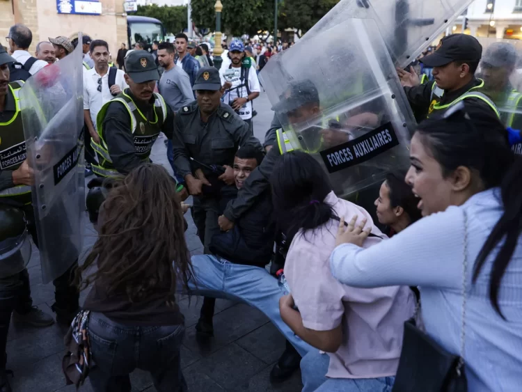 Το Μαρόκο νέος κρίκος  στην αλυσίδα των εξεγέρσεων
