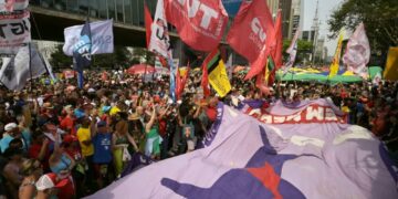 Βραζιλία: Ο Μπολσονάρο καταδικάστηκε,  αλλά η ακροδεξιά επιμένει