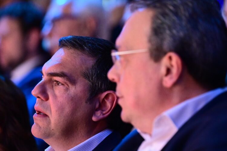 Ξεκίνησε η επιχείρηση «Κόμμα Τσίπρα»