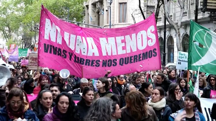 Λιτότητα, ναρκωτικά, γυναικοκτονίες:  Εκρηκτικό μείγμα στην Αργεντινή