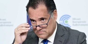 Χυδαία στοχοποίηση της Όλγας Κοσμοπούλου από τον Άδωνι Γεωργιάδη