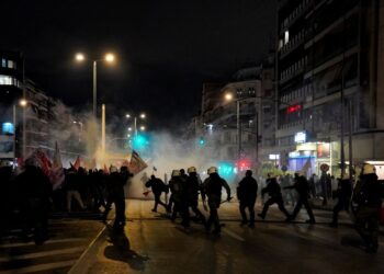 Επίθεση των ΜΑΤ στην πορεία για την Παλαιστίνη, δεξί χέρι του Ισραήλ η κυβέρνηση (upd)