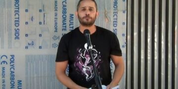 Μάνθος Κυριακόπουλος: Πολιτικό τελεσίγραφο ανατροπής της κυβέρνησης