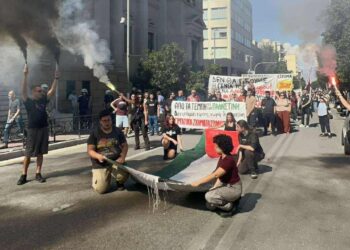 Απεργία: Χιλιάδες διαδήλωσαν στην Πάτρα – Παρέμβαση για την Παλαιστίνη (φωτο)