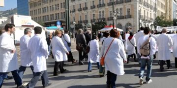 Κομμουνιστική Απελευθέρωση υγειονομικών: 6 και 7 Νοέμβρη απεργούμε – 6 και 7 Νοέμβρη ξεσηκωνόμαστε