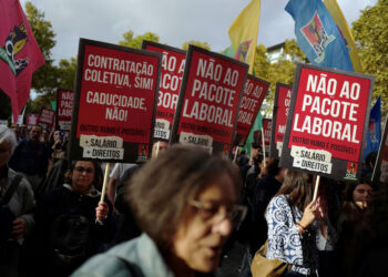 Πορτογαλία: Μνημονιακά μέτρα,  αλλά χωρίς μνημόνιο…