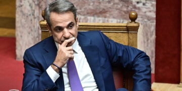 Μια κυβέρνηση τόσο αντιλαϊκή που δεν αντέχει… τον εαυτό της