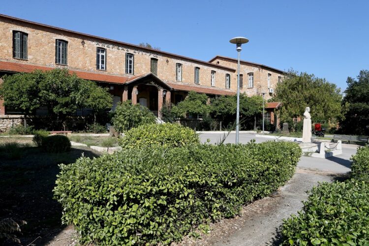 Γηροκομείο Αθηνών: «Χρέη» εκποίησης και ξεπουλήματος