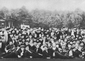 Η παγκόσμια πρεμιέρα των Σοβιέτ το 1905