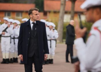 Η Γαλλία πάει στον πόλεμο