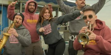 Σχόλιο Κομμουνιστικής Απελευθέρωσης για το περιστατικό λογοκρισίας: Δεν αποτελούν απειλή τα σλαβόφωνα τραγούδια