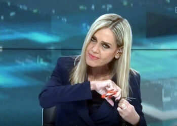 Δεν αρκεί η υποταγή,  πρέπει και να το… βουλώνουν!