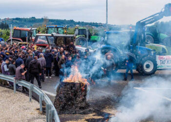 Μέτωπο αγροτών – εργαζομένων για τη νίκη