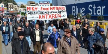 ΑΝΤΑΡΣΥΑ για απεργία ΠΕΝΕΝ: Νίκη στους ναυτεργάτες