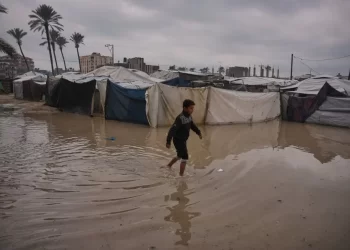 Καταιγίδα στα ερείπια της Γάζας (Περισκόπιο 13.12)