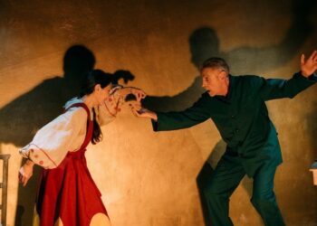 LE PASSEPORT: Για ένα διαβατήριο ελπίδας και φυγής