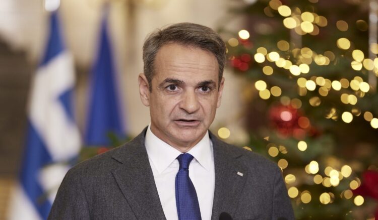 Από το ’25 της φθοράς στο ’26 των απειλών ακυβερνησίας