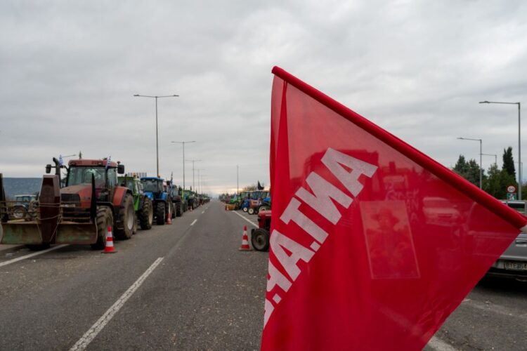 ΑΝΤΑΡΣΥΑ: Νίκη στα μπλόκα της αγροτιάς – Με μαχητική και πολιτική κλιμάκωση του αγώνα!