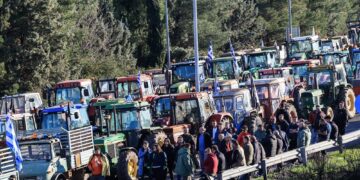 Η ΑΝΤΑΡΣΥΑ στηρίζει τους αγωνιζόμενους αγρότες και καταγγέλλει την αστυνομική καταστολή