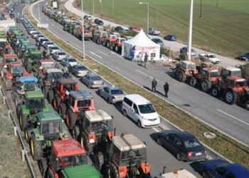 26 περιφερειακές και δημοτικές κινήσεις καλούν σε κινητοποίηση στις 16/12 ενάντια στον προϋπολογισμό της φτώχειας και του πολέμου