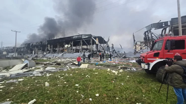 Σοβαρές καταγγελίες εργαζομένων για εκφοβισμό και ανεπαρκή μέτρα ασφάλειας στο εργοστάσιο Βιολάντα στα Τρίκαλα