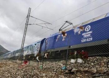 Τέμπη: Η κυβέρνηση προσφέρει και νέα «δώρα» στη Hellenic Train καταγγέλλει ο Σύλλογος Συγγενών Θυμάτων