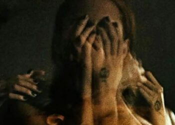 Η παράσταση ARTHROSIS για πρώτη φορά στο Studio Μαυρομιχάλη από τις 21/01