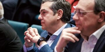 Κεντροαριστερή πορεία στην ομίχλη