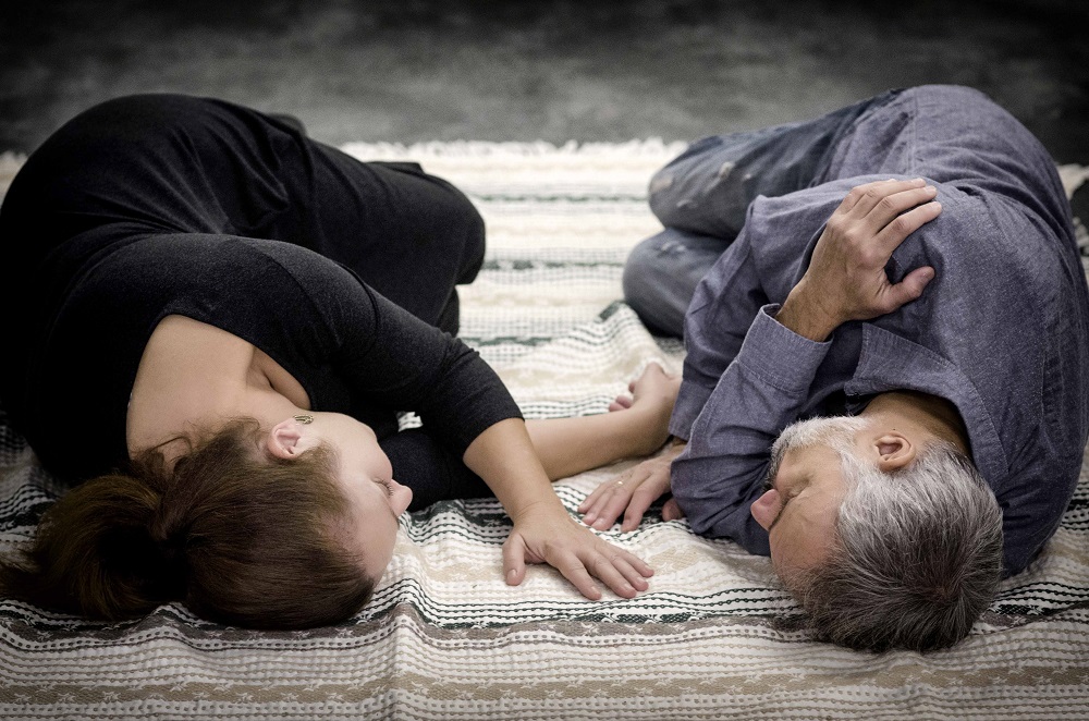 «Αναζητώντας την Ελένη» στο Δημοτικό Θέατρο Πειραιά