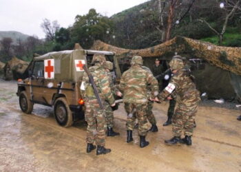 Στρατός: Κατάργηση αναβολών για τους ειδικευόμενους γιατρούς