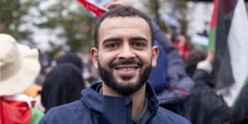 Μοχάμεντ Χατίμπ: Η αλληλεγγύη έβγαλε από το κελί τον Παλαιστίνιο αγωνιστή